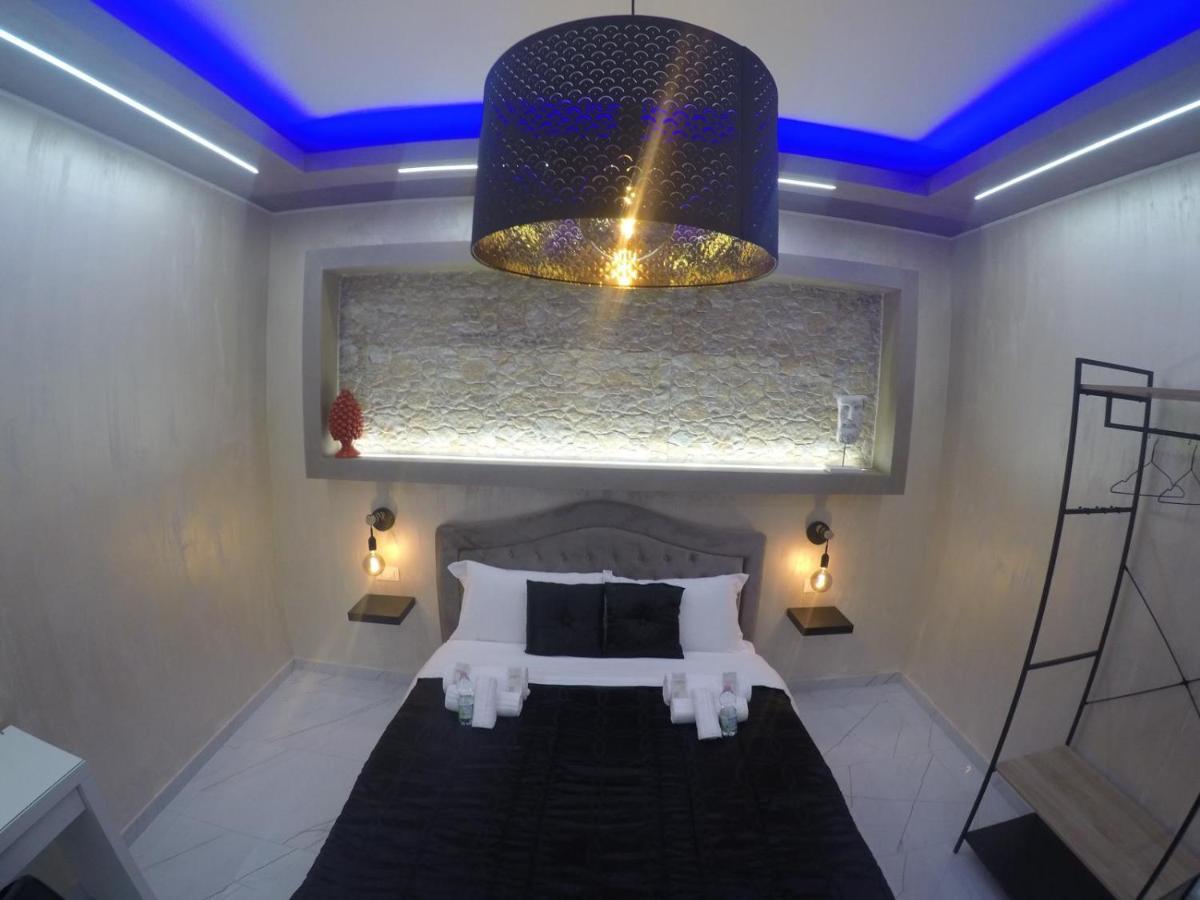 Le Camere Luxury Rooms Siracusa Syracuse Exterior photo
